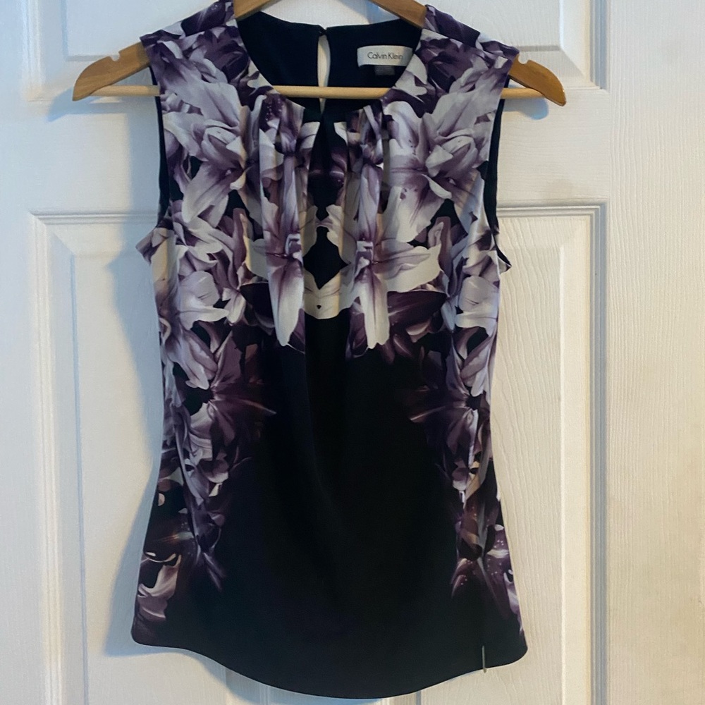 Calvin Klein Purple Floral Sleeveless Top